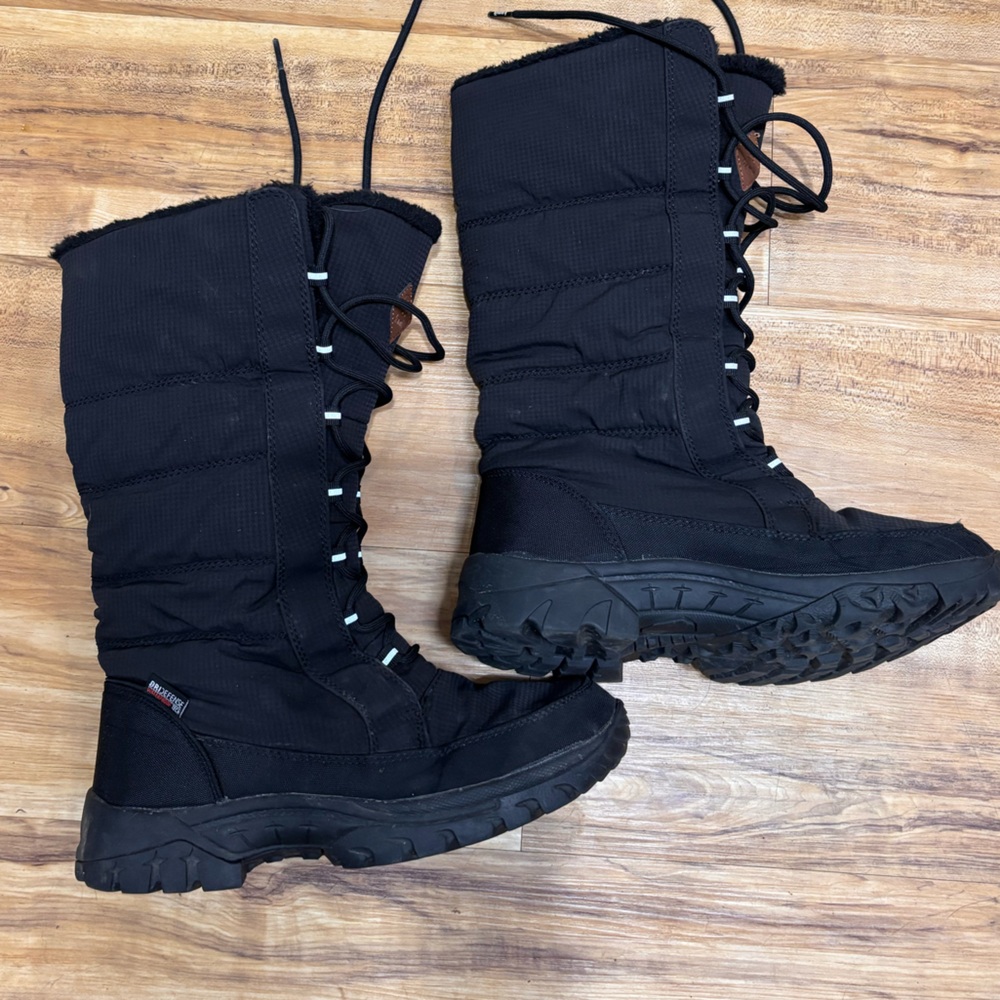 KAMIK Seattle3 Black Tall Lace-Up Winter Boot - Picture 8 of 8